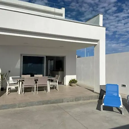 Casa De Playa Maravillosa En Taliarte Dom wakacyjny